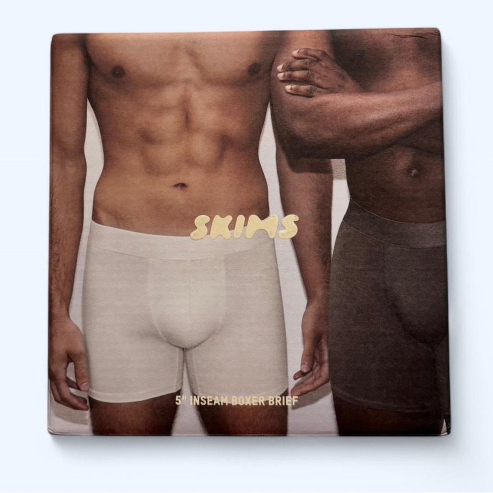 skims nwt size large box of boxers (3 pack)